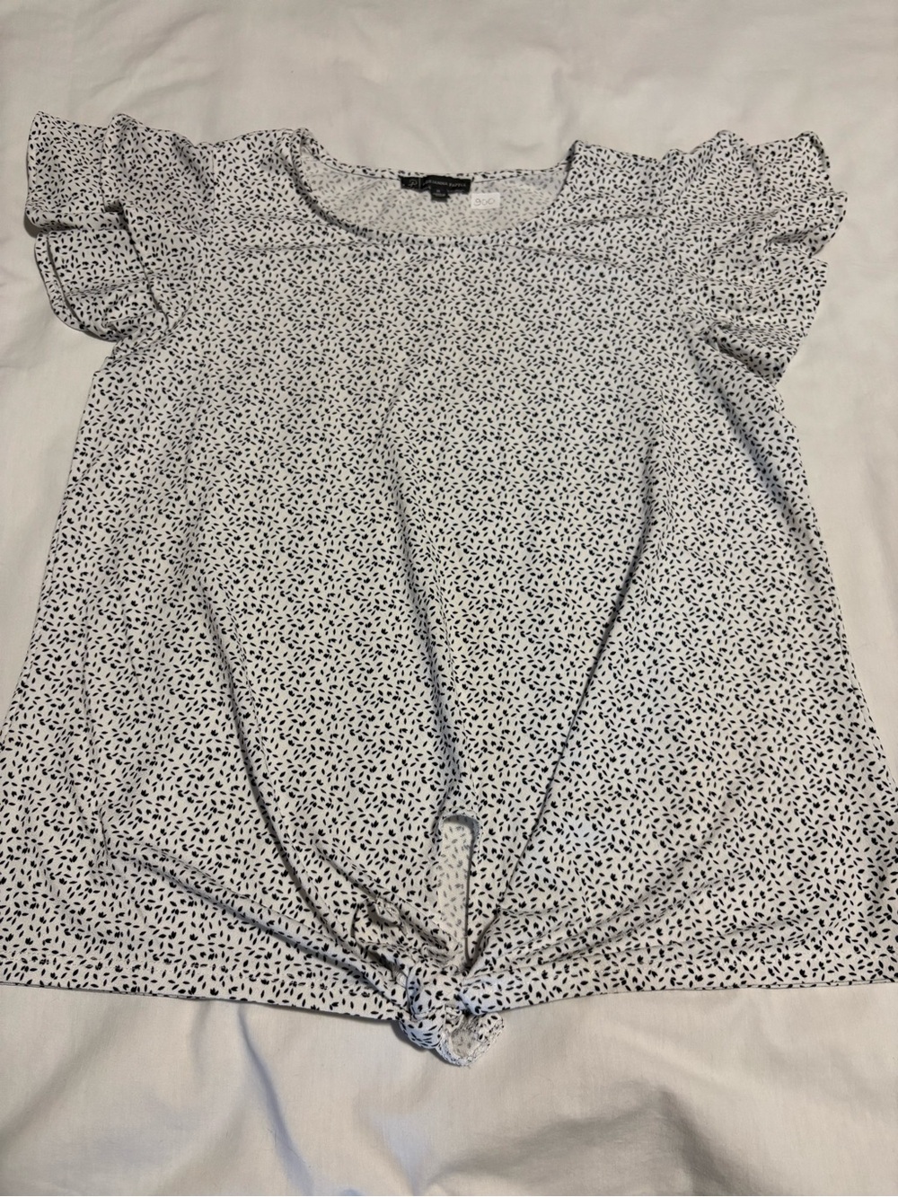Adrianna Papell ~ Women’s Medium Tie-Front Blouse ~ Short & Layered Sleeve